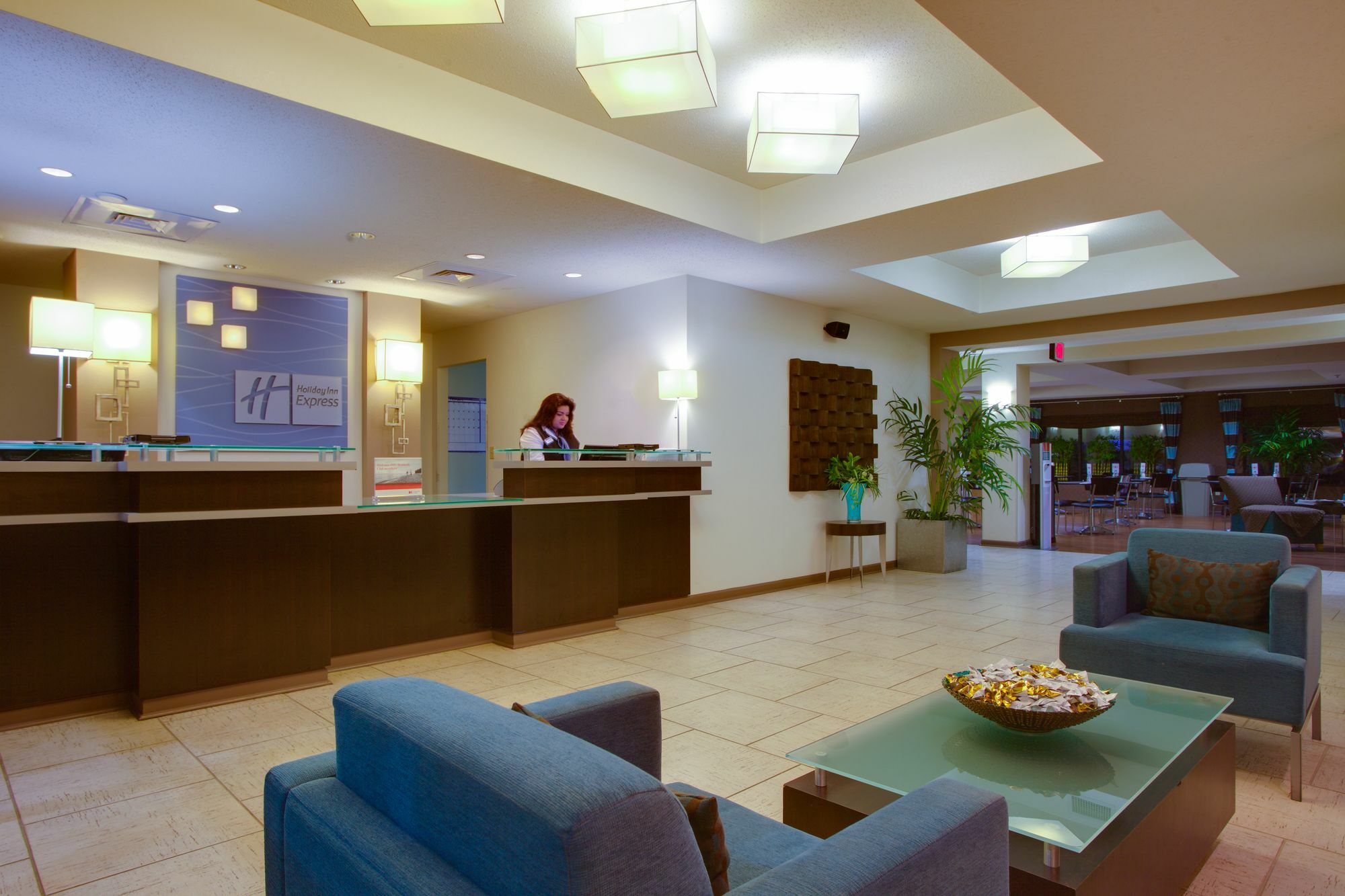 Holiday Inn Express Hotel & Suites Greensboro-East By Ihg Екстер'єр фото